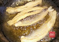 自炸油条的做法图解13