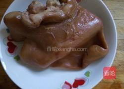 双椒拌耳丝的做法图解1