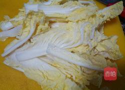 娃娃菜粉丝豆腐鱼汤的做法图解2