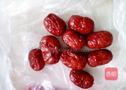 红枣银耳莲子汤的做法图解5