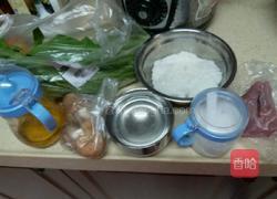 蘑菇瘦肉粥的做法图解1