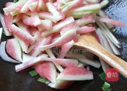 清炒西瓜皮的做法图解5