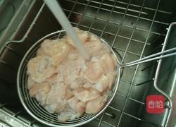 酸菜炒大肠的做法图解1