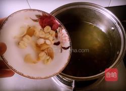 百合莲子绿豆汤的做法图解5