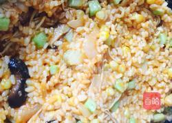 辣白菜炒饭的做法图解2