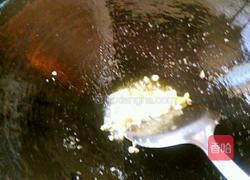 红萝卜丝炒肉丝的做法图解8