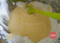 戚风蛋糕的做法图解6