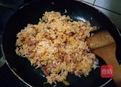 辣白菜培根芝士焗饭的做法图解5