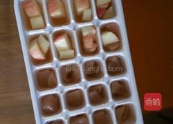 水果苏打水的做法图解1