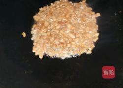 萝卜干煎蛋的做法图解3