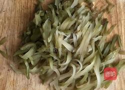《榨菜肉丝》的做法图解3