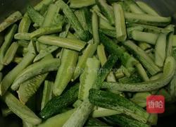 泡菜黄瓜的做法图解6