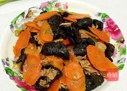 胡萝卜木耳炒肉的做法图解7