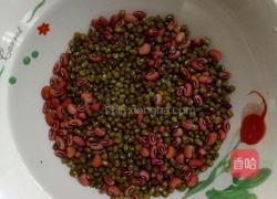 玉米红绿粥的做法图解1