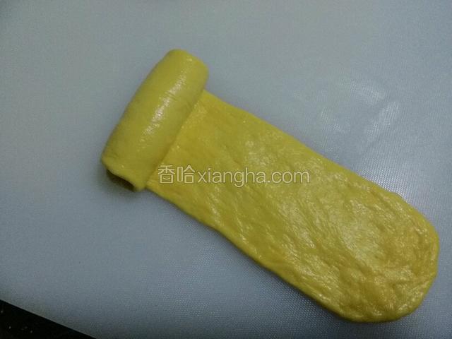从一头卷向另一头