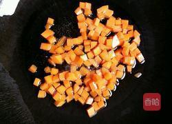 黄金炒饭的做法图解4