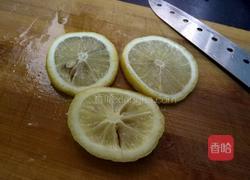 冰鲜柠檬水的做法图解1