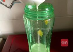 芒果奶昔的做法图解3