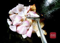 洋葱炝杏鲍菇的做法图解6