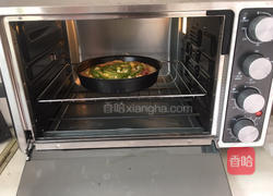 火腿蔬菜披萨，（面包机发面）的做法图解12