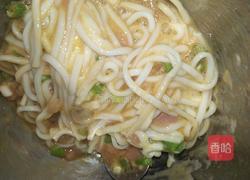 鸡肉面条爱心饼的做法图解3