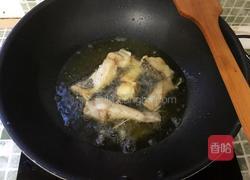 鱼块炒毛豆的做法图解5