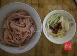 肉丝青豆苗的做法图解2