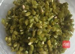 肉米酸豇豆的做法图解2