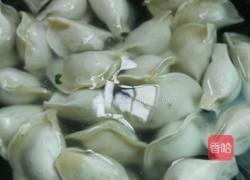 酸辣饺子的做法图解2