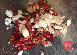 苦瓜炒瘦肉的做法图解4