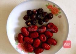 红枣桂圆糖水的做法图解1
