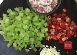 莴笋炒肉末的做法图解3