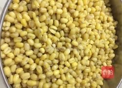 蔓越梅绿豆糕的做法图解2