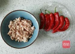 辣椒酿肉的做法图解1