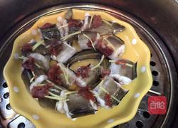 酸梅蒸海鳗鱼的做法图解4