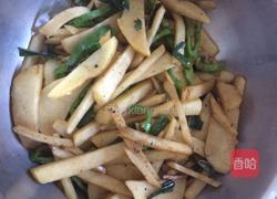 土豆炒辣椒的做法图解8