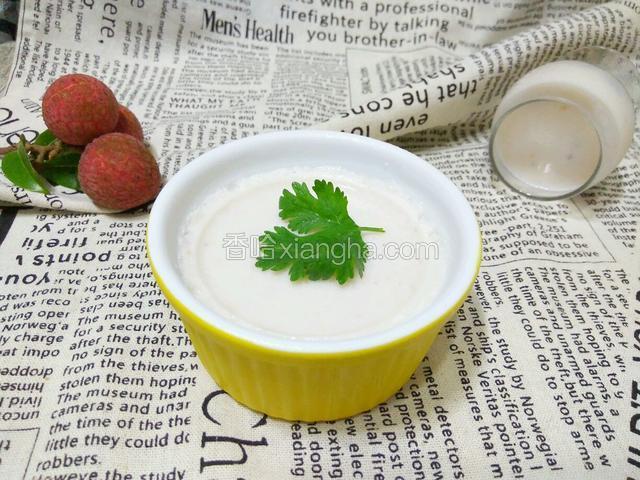 荔枝酸奶冻