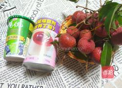 荔枝酸奶冻的做法图解1