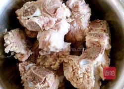 排骨炖玉米海带汤的做法图解5