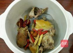 四物土鸡汤的做法图解4