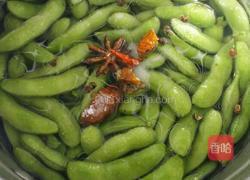 五香煮毛豆的做法图解2
