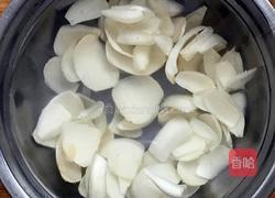 莲子百合汤的做法图解3