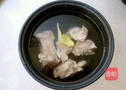 海带猪骨汤的做法图解3