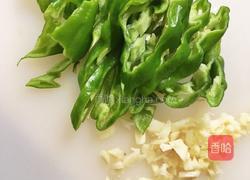 青椒炒肉片的做法图解2