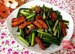 蒜薹五花肉的做法图解7