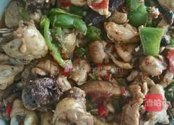 青椒辣子鸡的做法图解12
