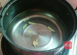 番茄鸡蛋汤的做法图解2