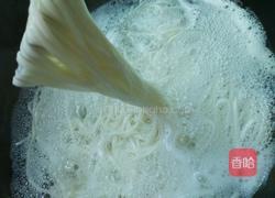 爱心早餐之鸡蛋面的做法图解4