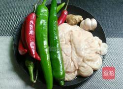 双椒肥肠的做法图解1