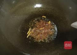 豆瓣酱炒包菜的做法图解2